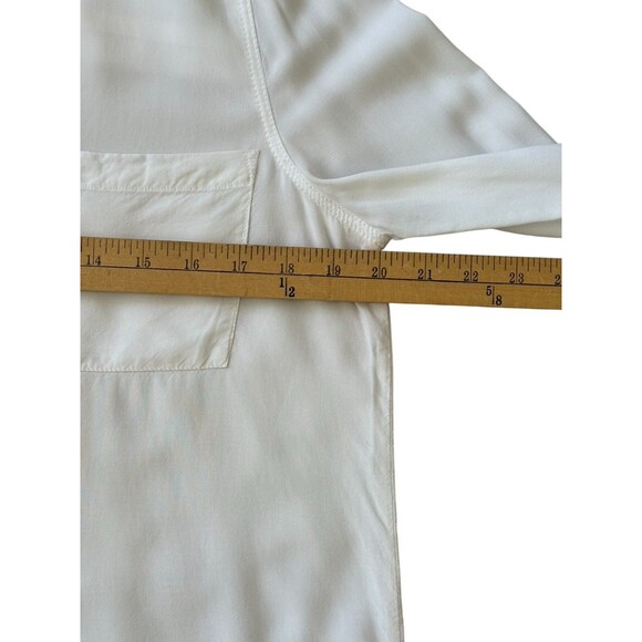 Beach Lunch Lounge Button Down Shirt Women's Size Med White Soft 100% Viscose - Picture 12 of 14